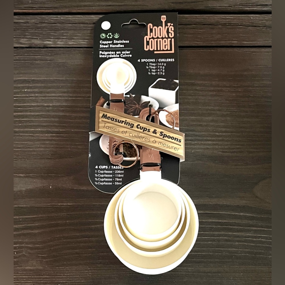 NEW Cook's Corner 8 Pc Measuring set STAINLESS STEEL HANDLES-Copper/White